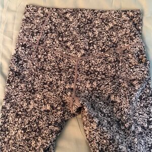 Athleta Black and White Leggings G17